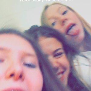 Meet your Posher, Ava